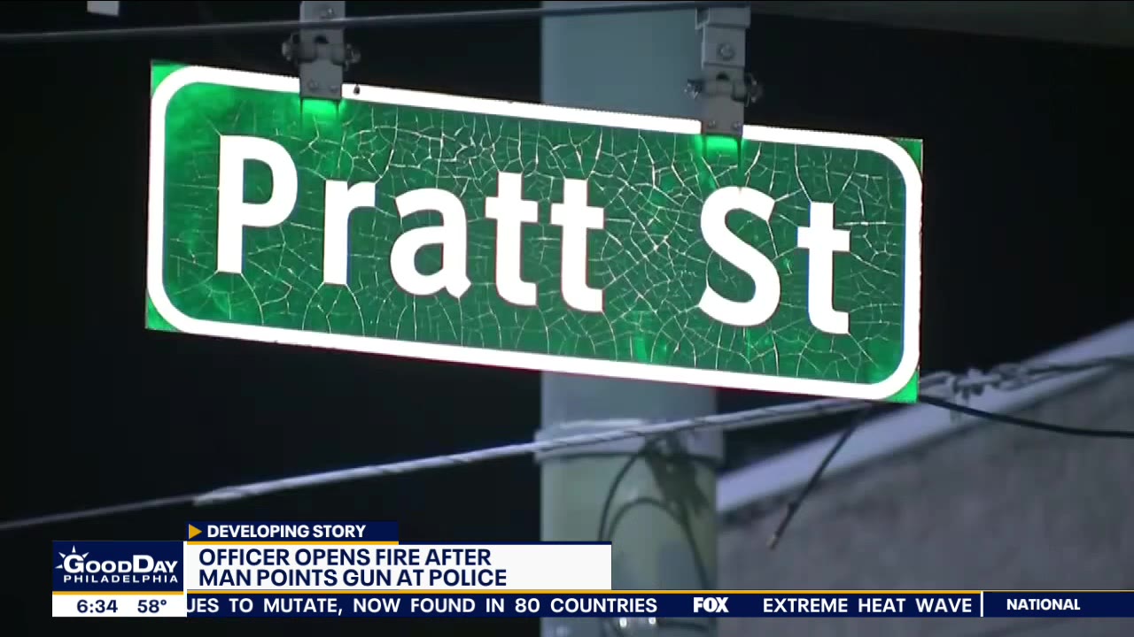 Officer fires shots at man who pointed gun at police in Frankford, police say