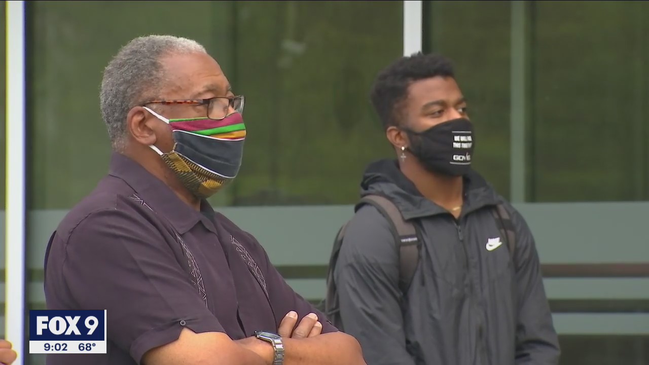 Parent advocacy group calls for boycott of Minneapolis Public Schools over distance learning model