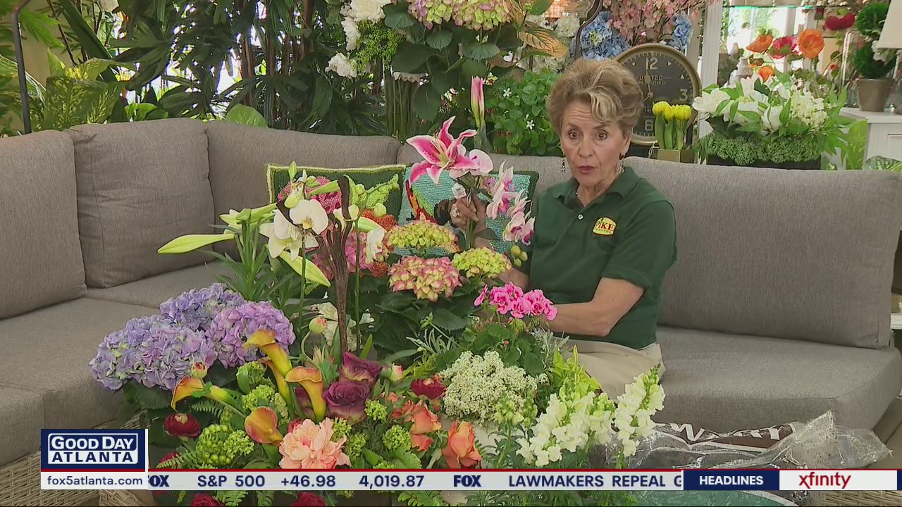 Get creative with do-it-yourself Easter centerpieces