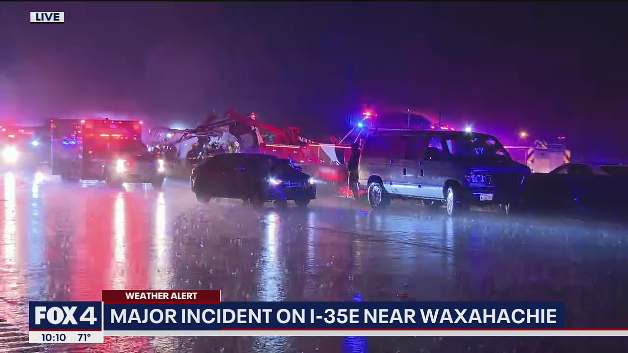 Major incident on I-35E near Waxahachie