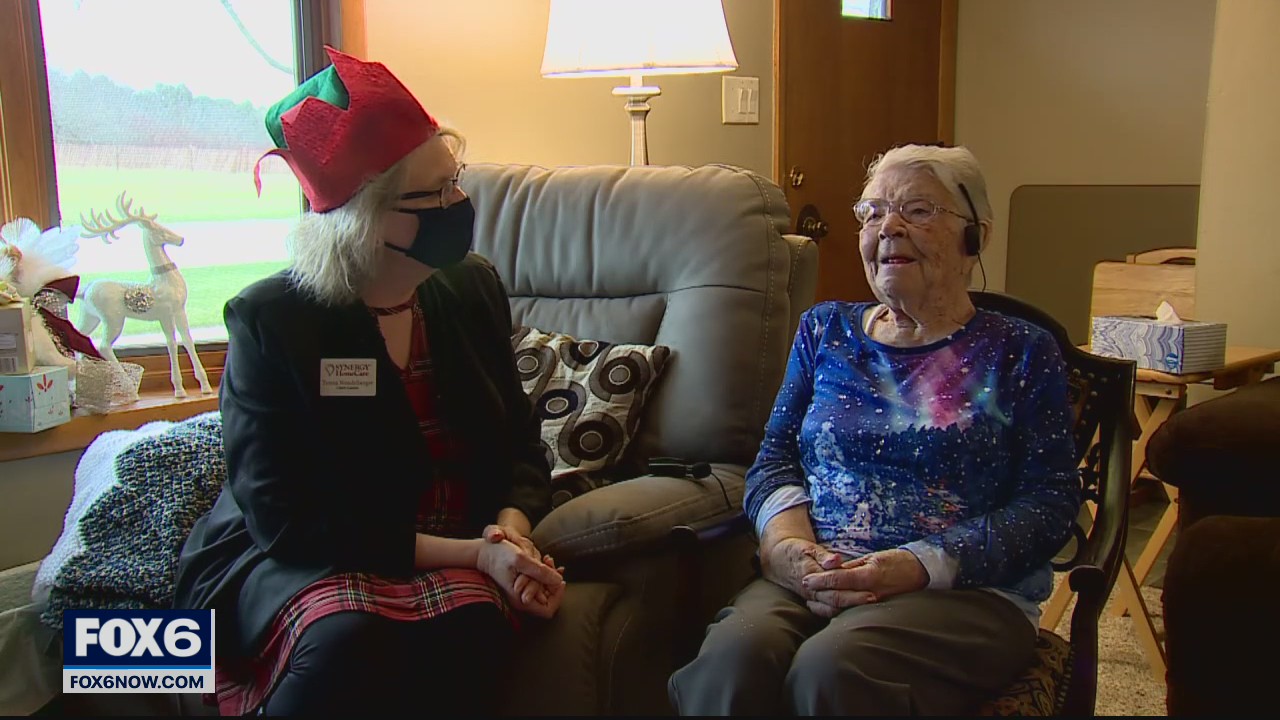 Elder Elves bring holiday spirit, love to seniors in SE Wisconsin