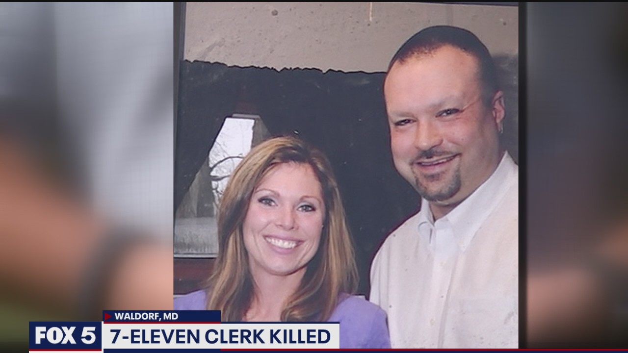 7-Eleven clerk killed