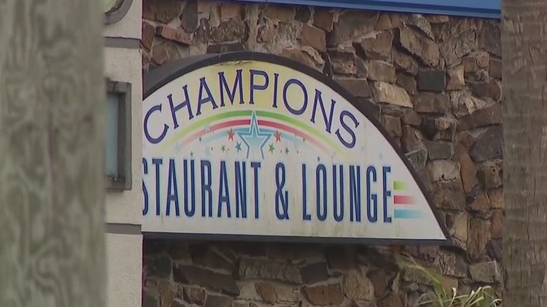 Nearly 100 guests forced to leave Florida motel after being told it was sold