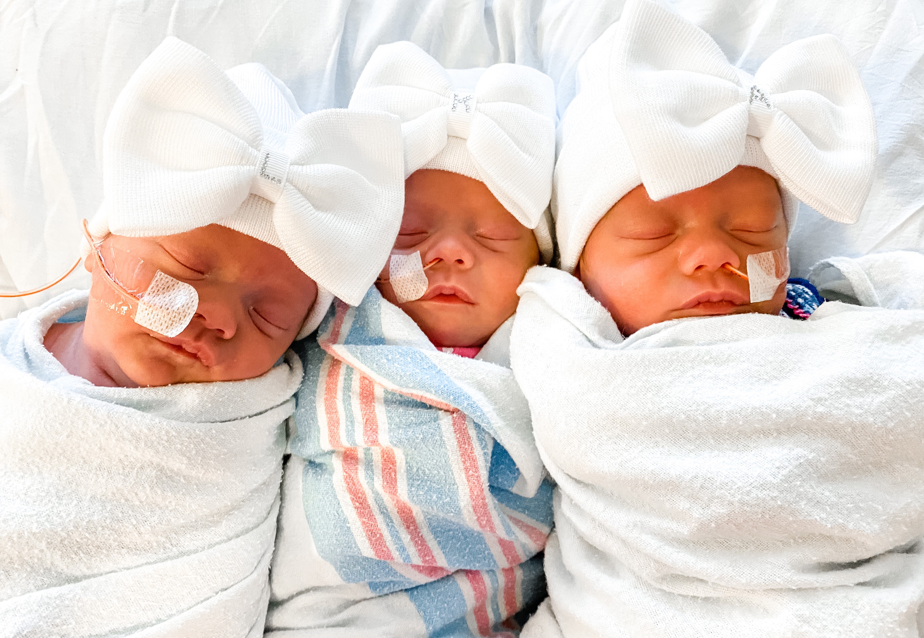 Oklahoma couple welcomes rare identical triplets