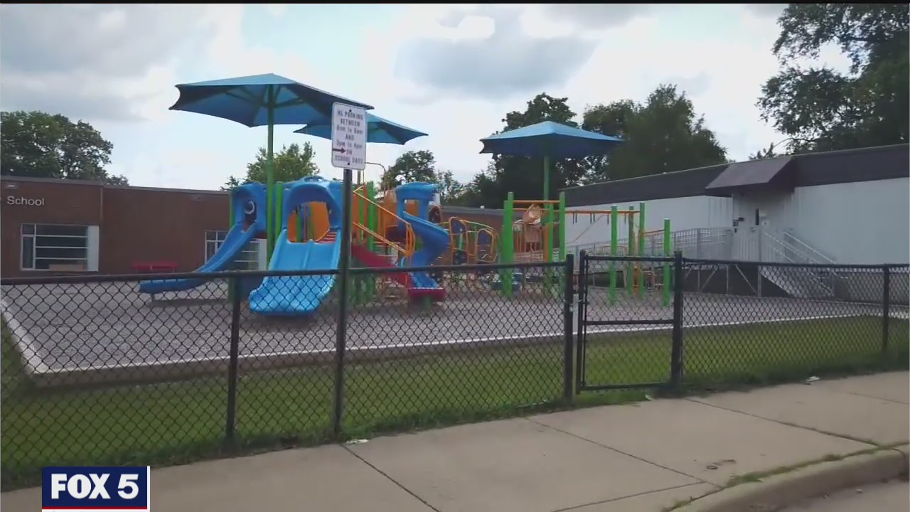 Glitches for Arlington County Schools on first day