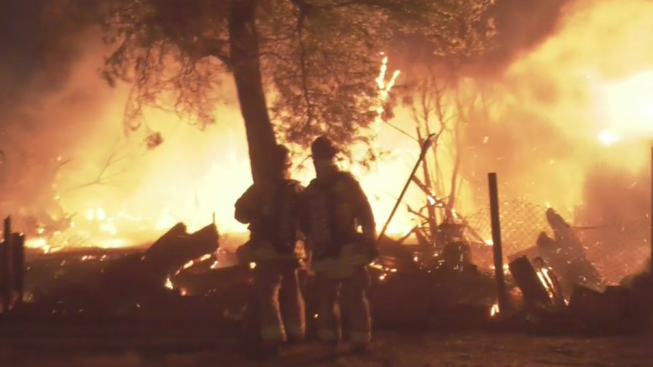 High winds fan three structure fires in Bloomington