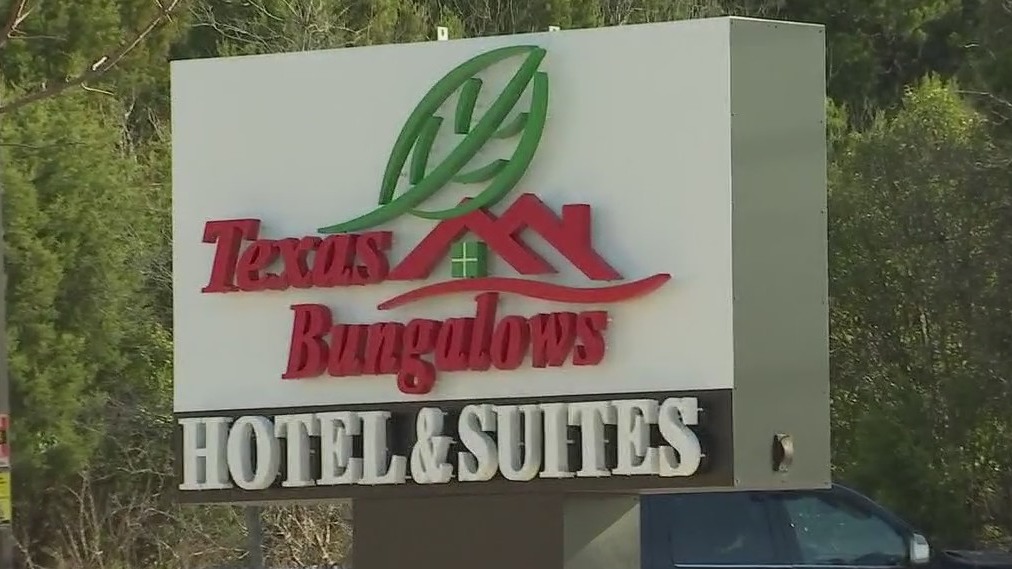 Austin City Council approves purchase of hotel to house homeless