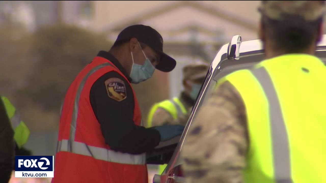 California opens federally run vaccination site at Oakland Coliseum