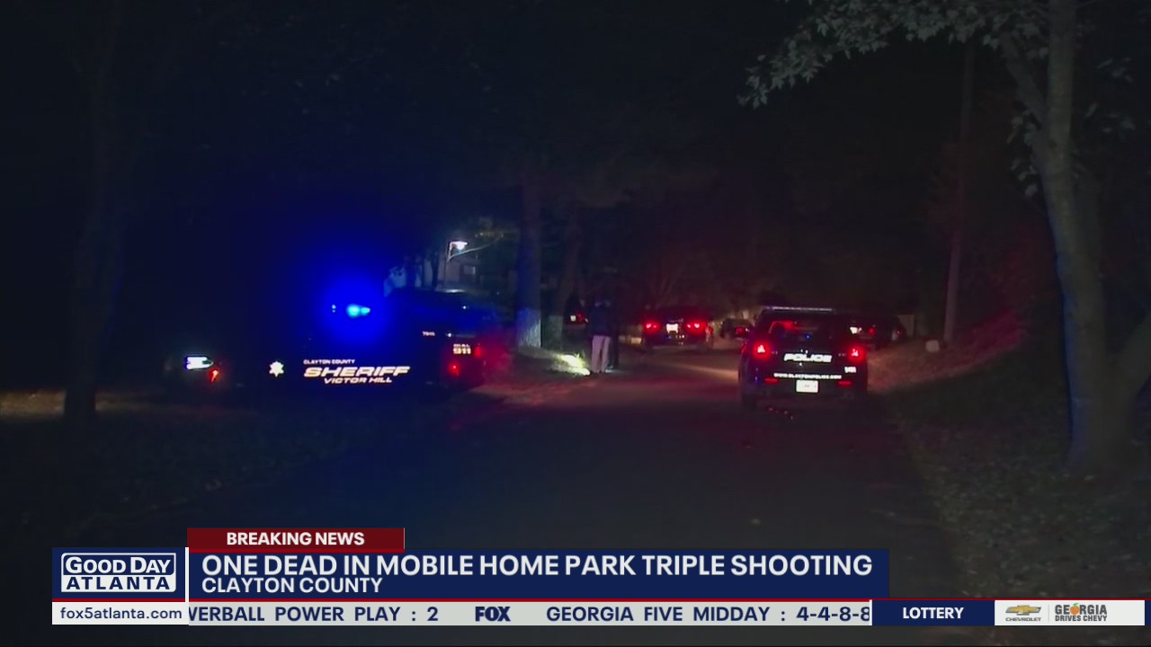 Deadly triple shooting at mobile home park