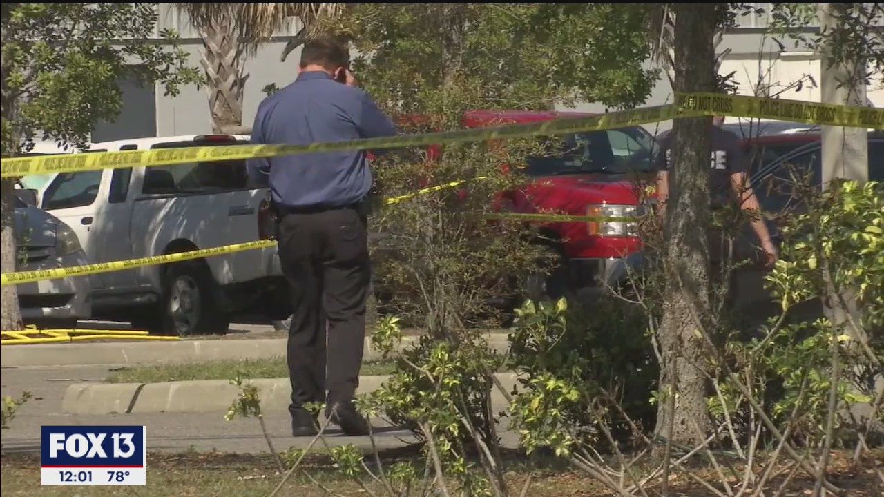 Man stabbed trying to repossess vehicle
