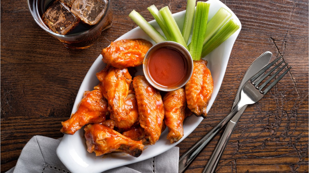 'Hardcore Buffalo spin': NY ice cream shop debuts wing sauce flavor