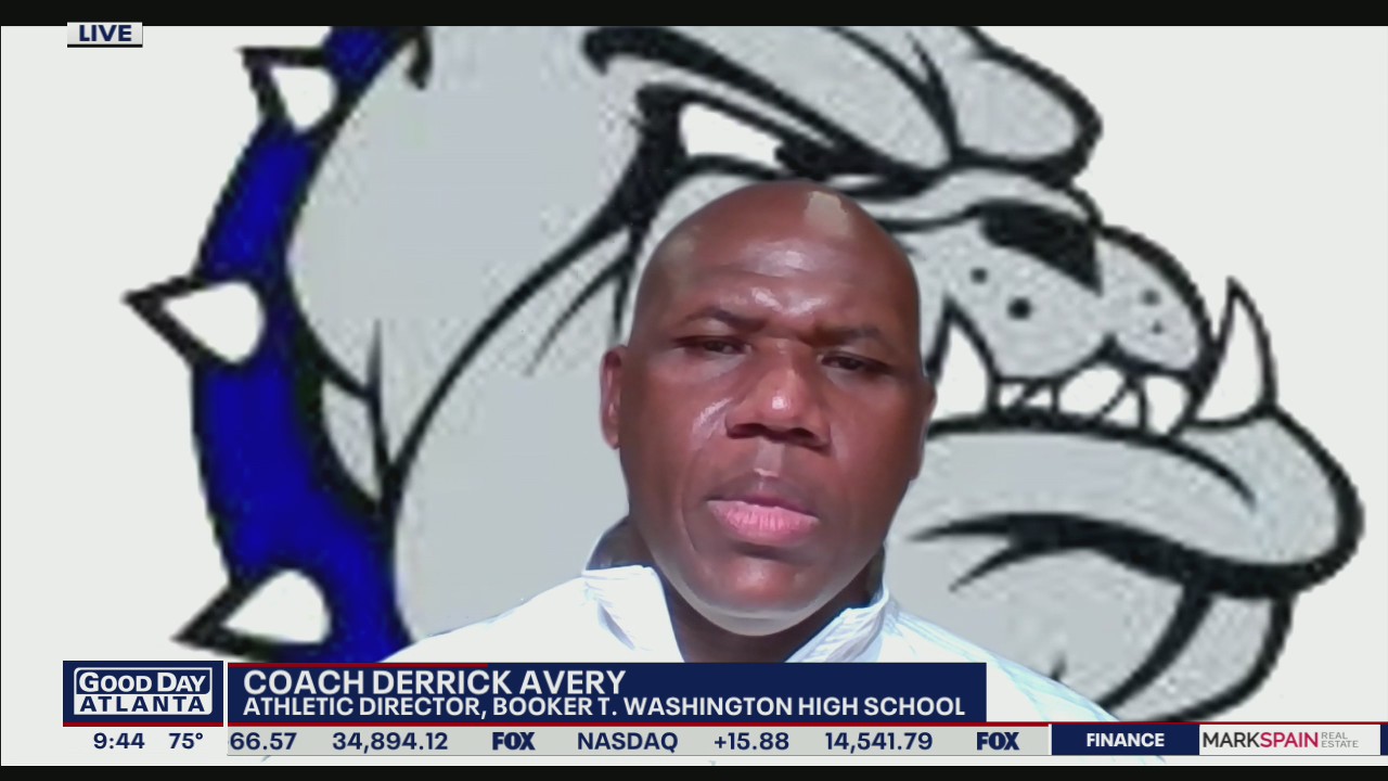 Atlanta coach honored with NFL Don Shula High School Coach of the Year award