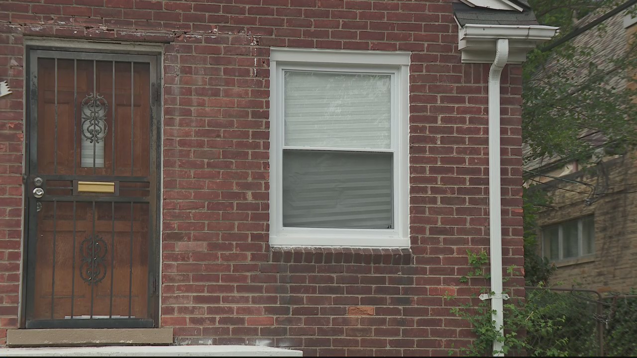 Are banks purposely not writing mortgages for Detroit homes?