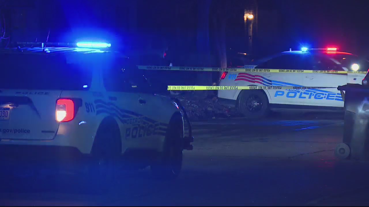 Detroit police investigating shooting death of 32-year-old woman near 8 Mile