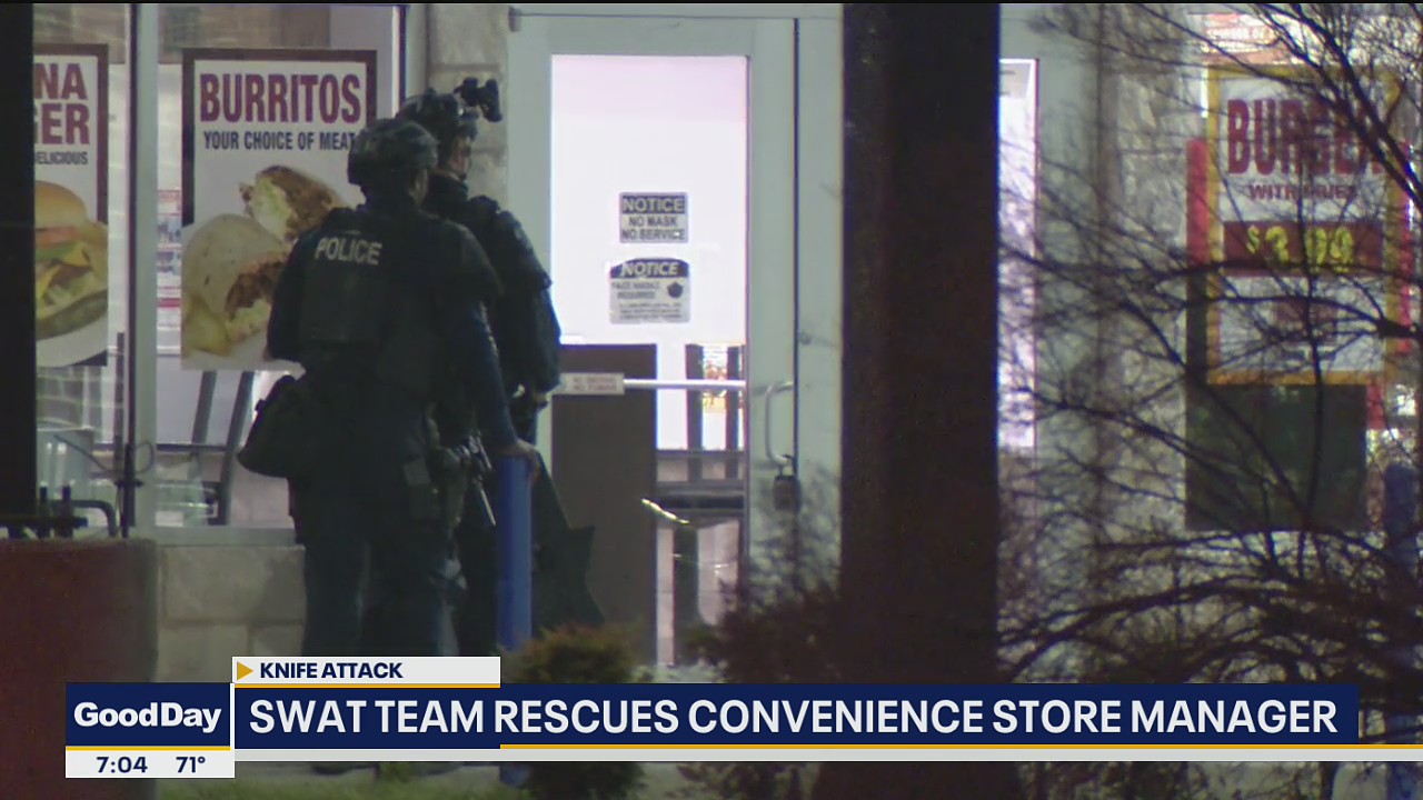 Dallas SWAT team rescues convenience store manager