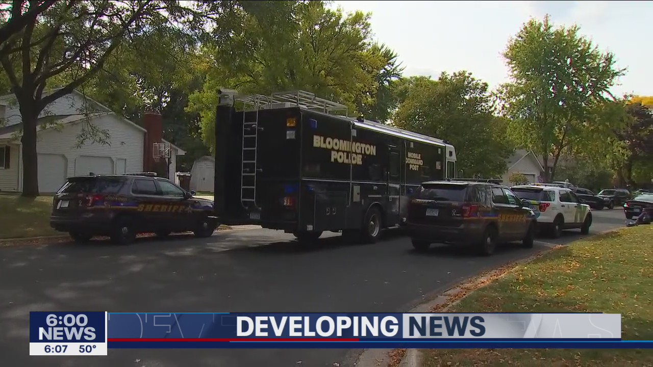 Police: Suspect remains in apartment after shots fired in Bloomington as U.S. Marshals serve warrant