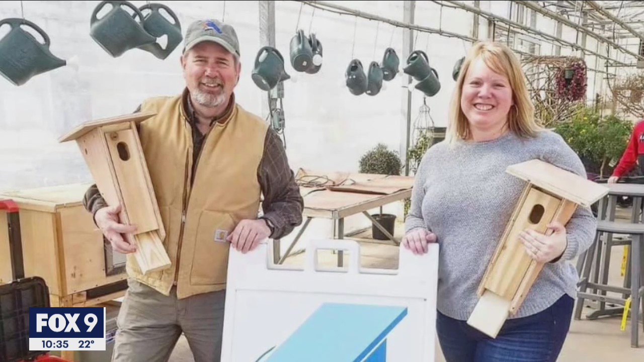 After losing wife, grief fuels Minnesota man's birdhouse passion project