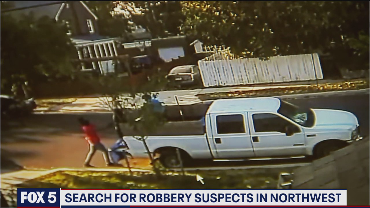 DC police looking for suspects who beat and robbed man in Northwest