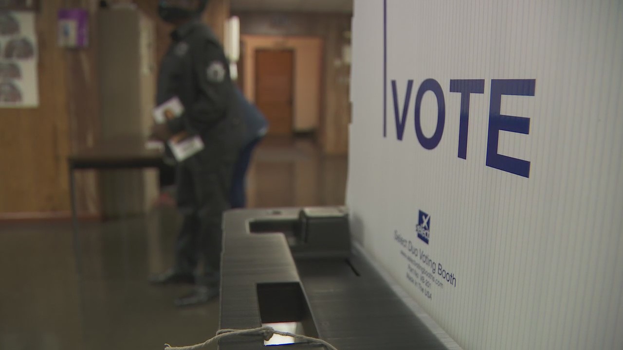 Absentee voting hits record high in metro Detroit area