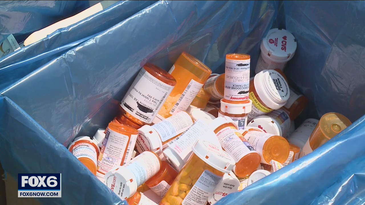 Pills pile up at Johnsons Park Drug Take Back Day drive-thru