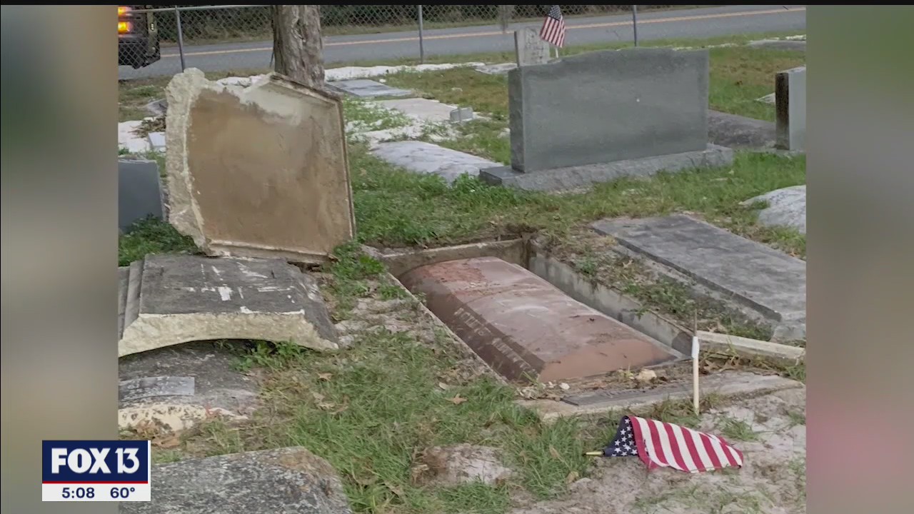 Graverobbers defile veterans' graves, remains
