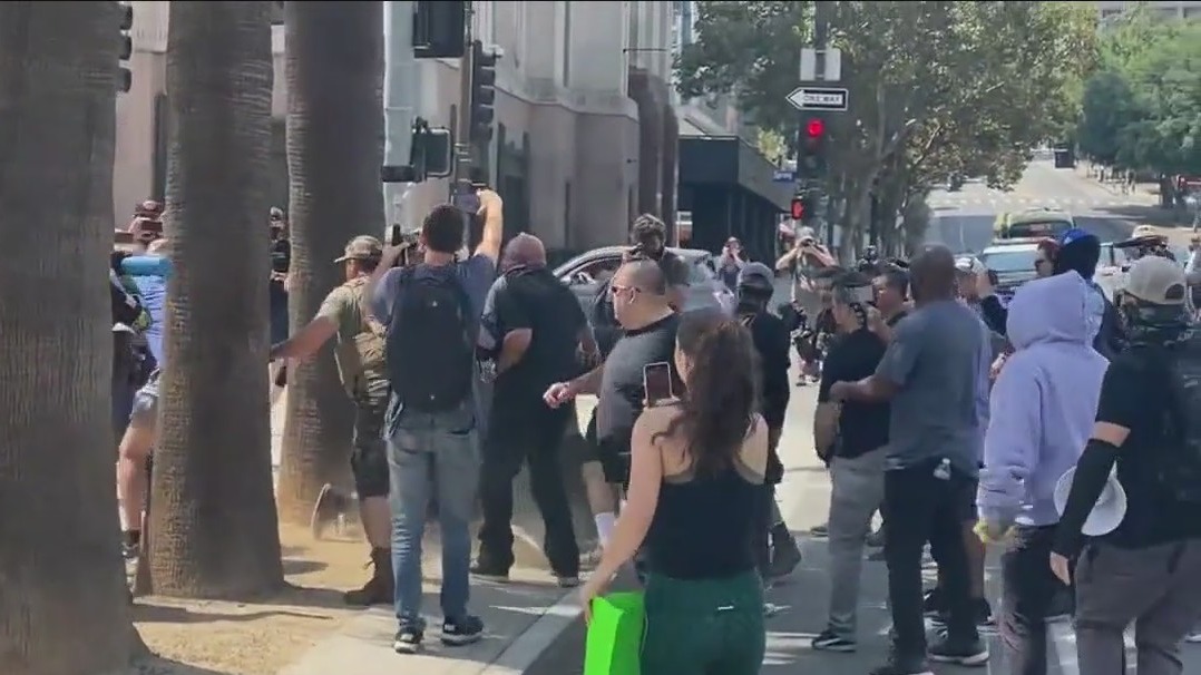 Fight breaks out at LA vaccine rally