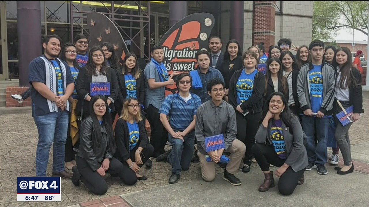 Dallas ISD working to get more Hispanic male teachers to better reflect their student body