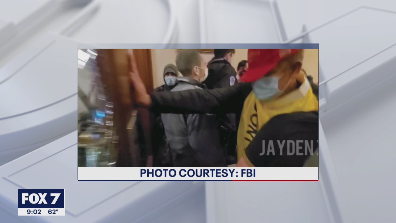 Texas man turns himself in, faces charges connected to U.S. Capitol riot