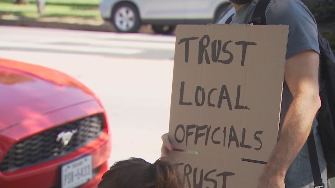 Austin-area school mask requirements remain despite Texas Supreme Court ruling