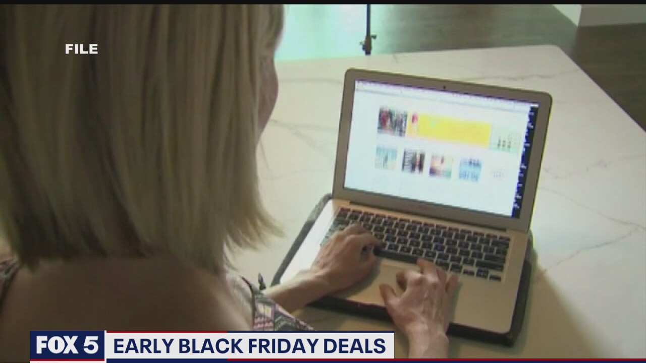 Expert says now might be the time to start holiday shopping