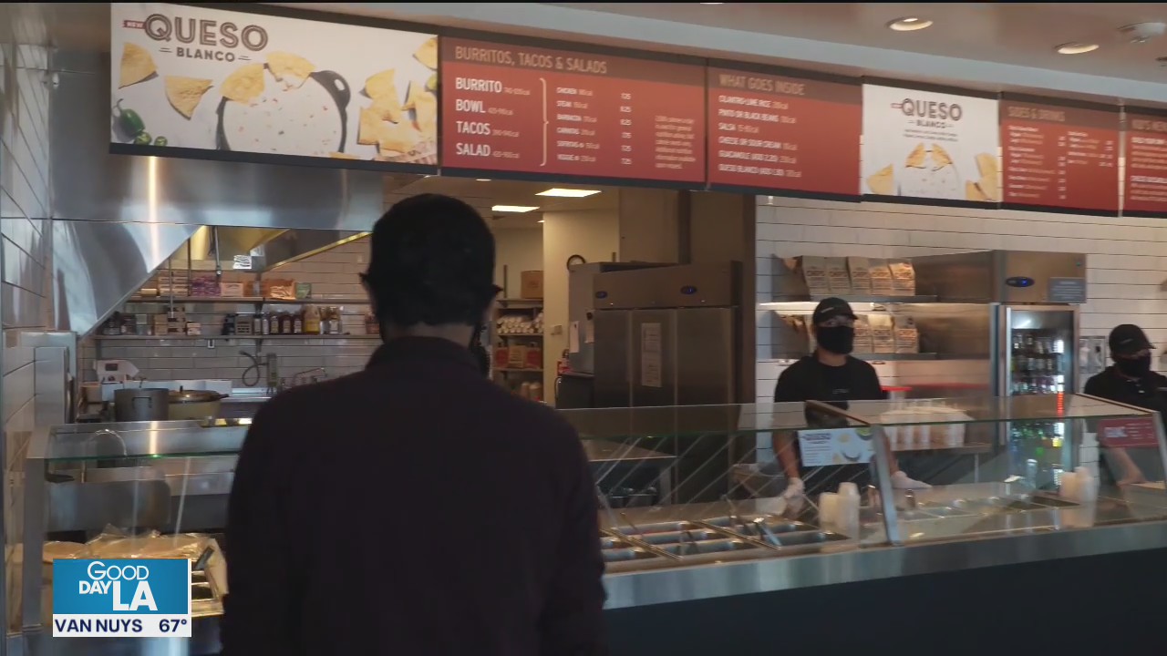 Job Finder: Chipotle looking to hire 10,000 employees nationwide by end of 2020