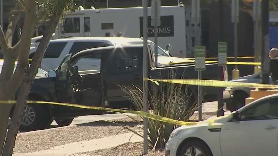 Four-year-old girl dies after parking lot crash at Glendale Walmart