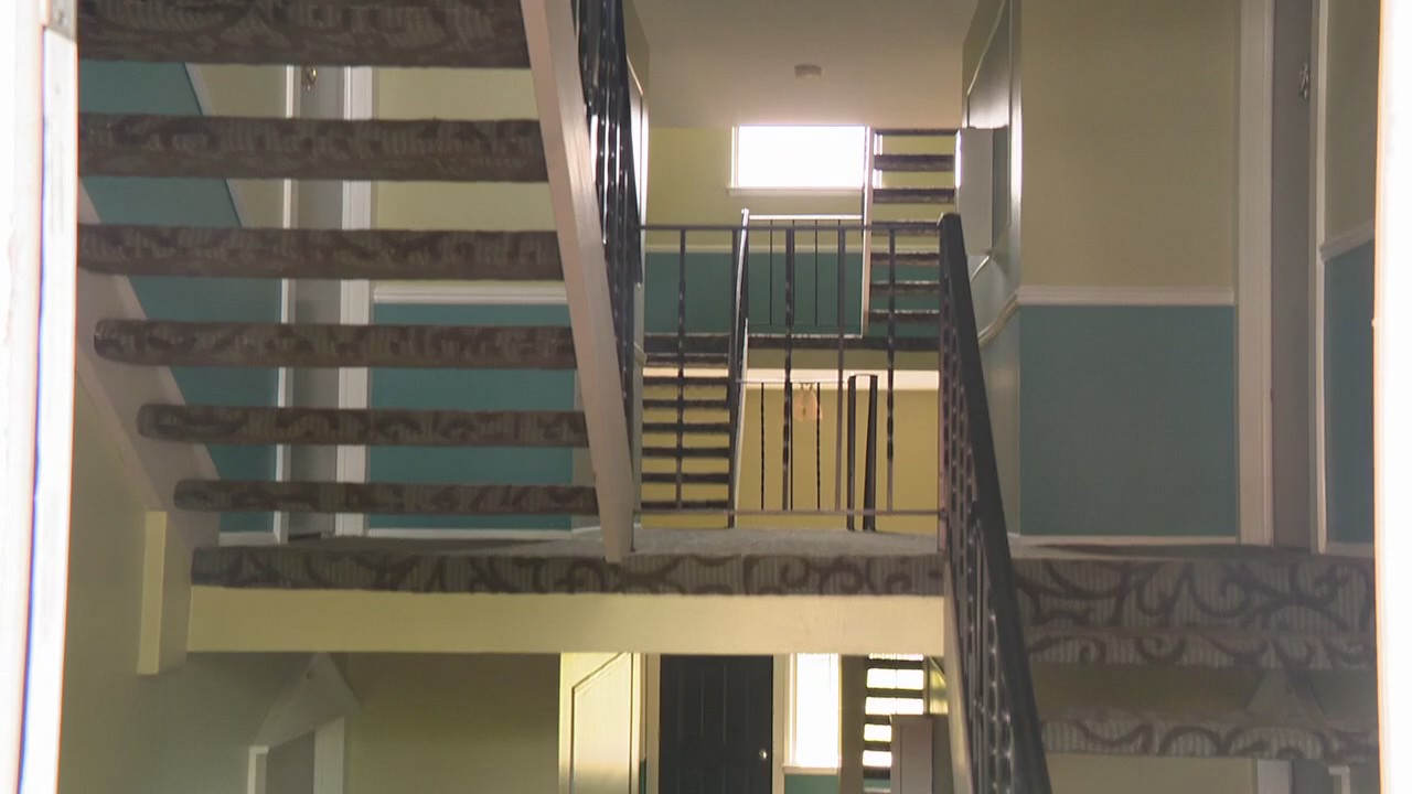 Rains flood dozens of apartments in Royal Oak