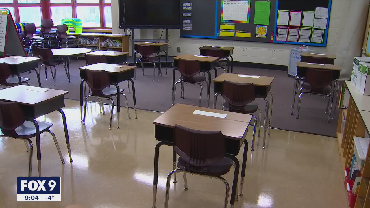 Minneapolis pre-K, kindergarten students return to school Monday despite cold, staffing concerns