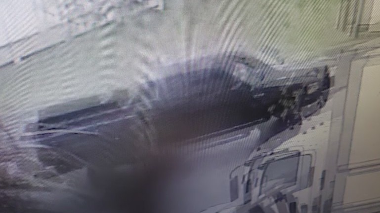 Police search for vehicle believed to be involved in South Daytona shooting