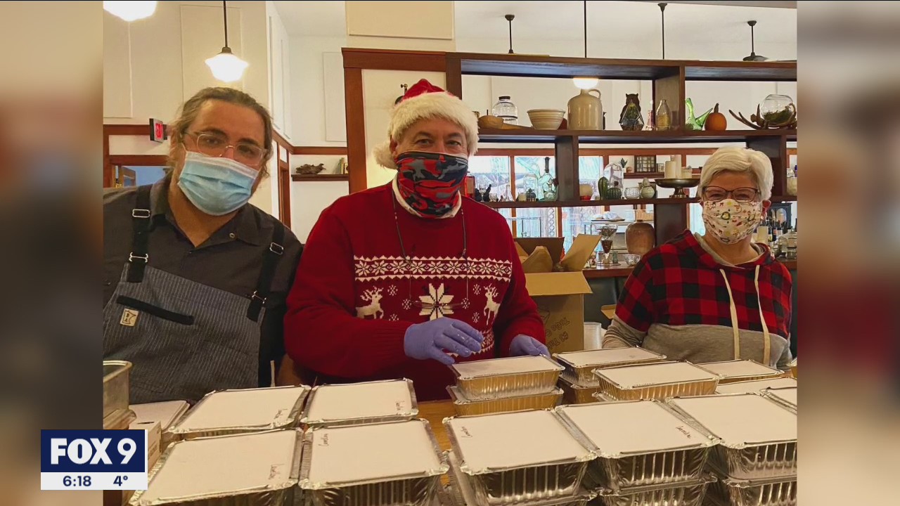 Minneapolis restaurant puts in long hours to make sure holiday meals get picked up amid Wednesday blizzard