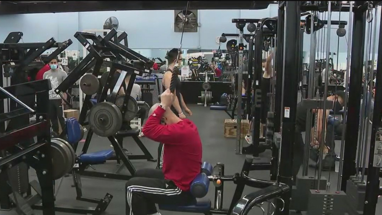 Gyms see smaller influx of New Year's members due to pandemic