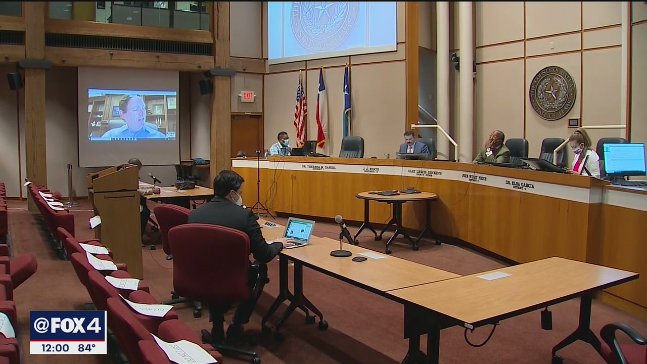 Dallas County Commissioners vote to require face masks