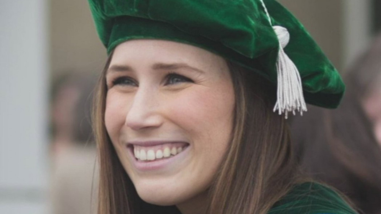 28-year-old Houston doctor passes away after complications with COVID-19