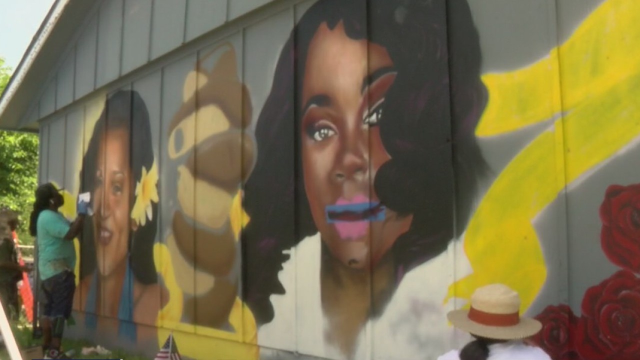 Mural in honor of Vanessa Guillen, Breonna Taylor goes up in Austin