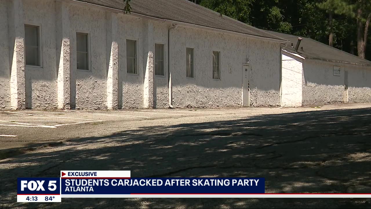 Teens carjacked at gunpoint after skating party