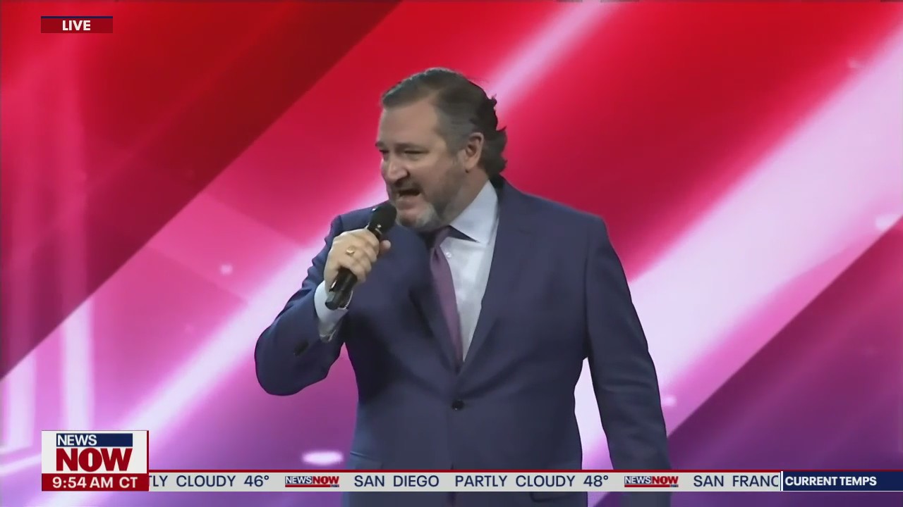 Ted Cruz gives remarks at 2021 CPAC, makes Cancun quip