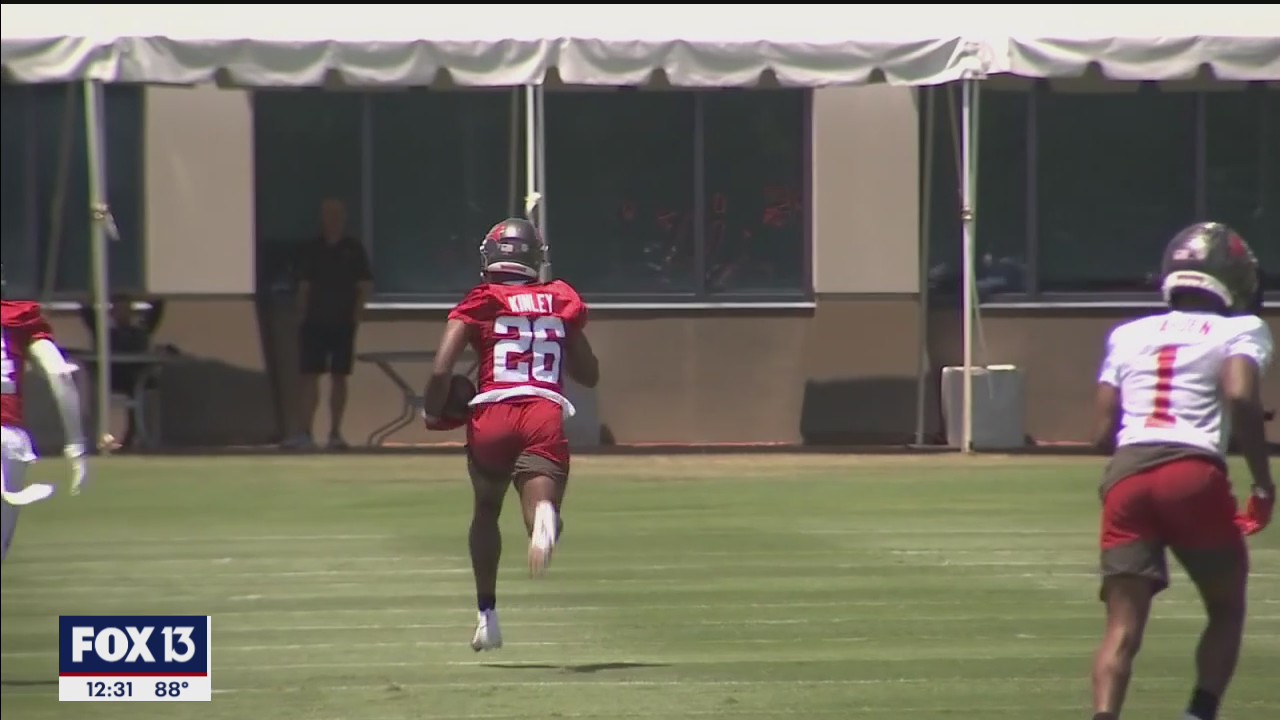 Bucs free agent's request to delay service denied by U.S. Navy