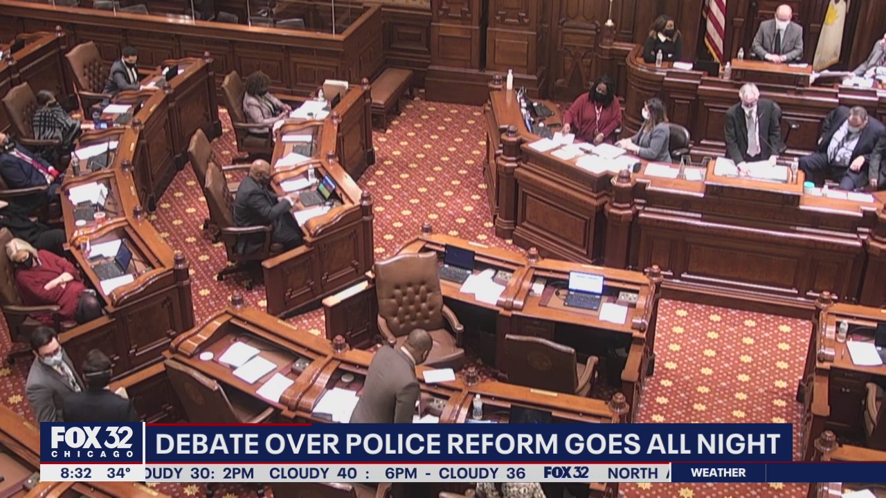 Illinois Senate passes controversial police reform bill