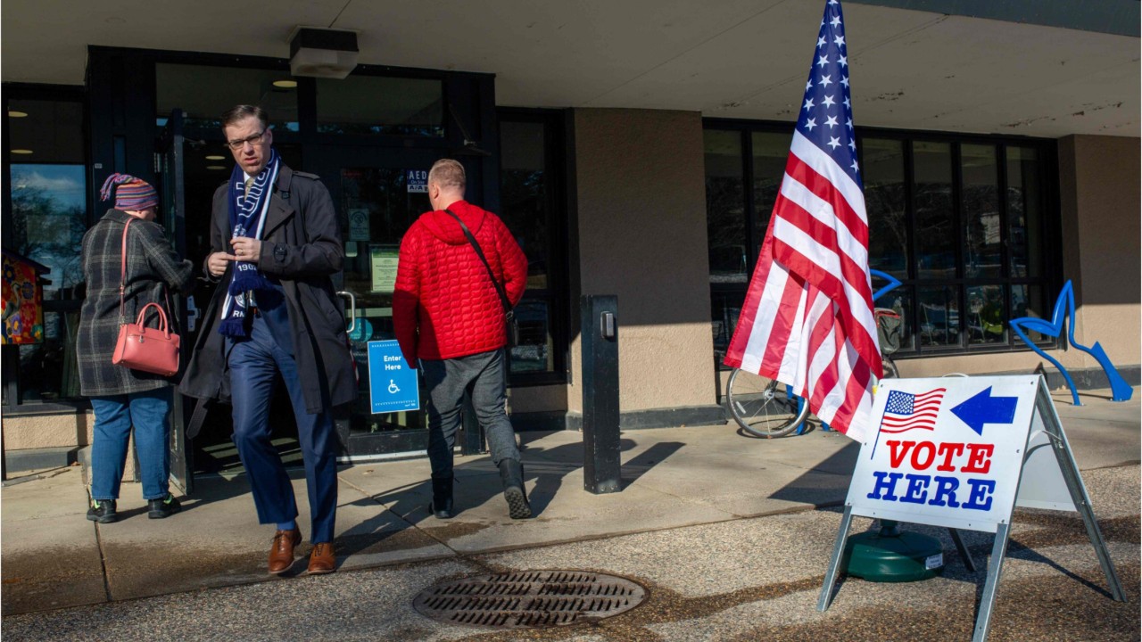 Biden, Sanders clash on Super Tuesday