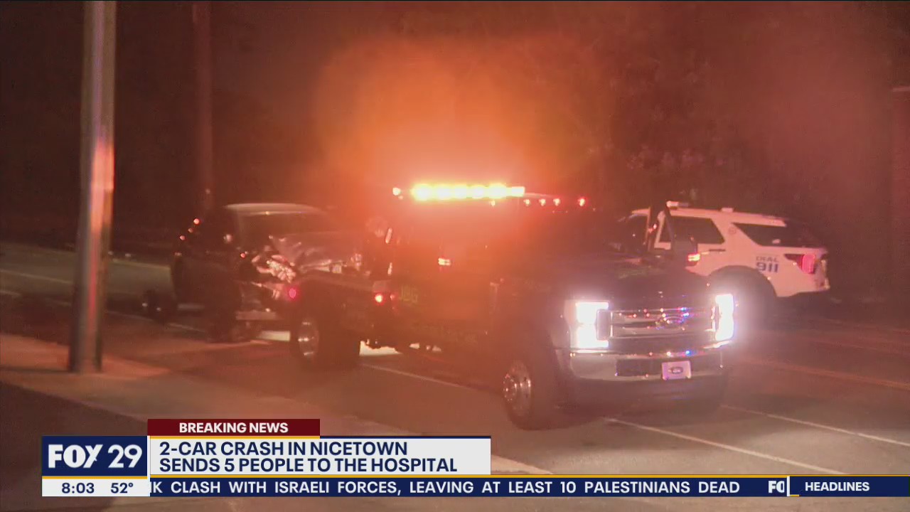 2-car crash kills 1, sends 5 to hospital in Nicetown