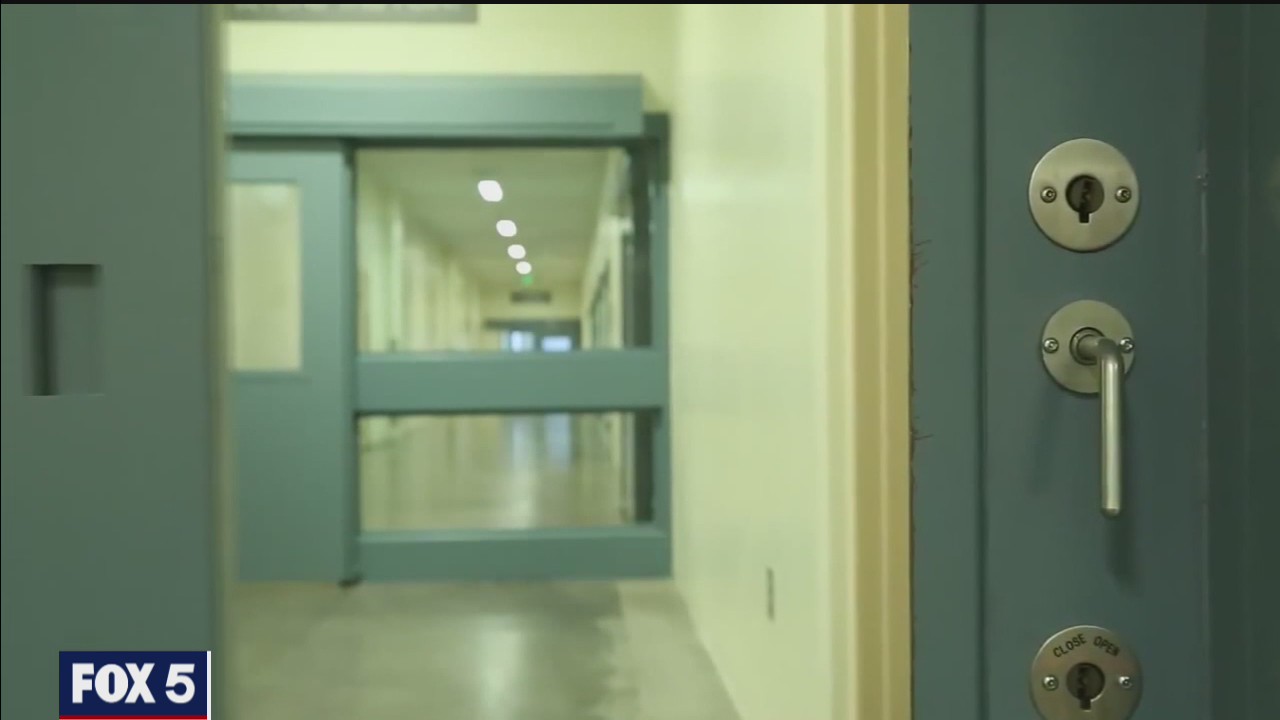 Maryland General Assembly considers a bill to end life sentences for juveniles