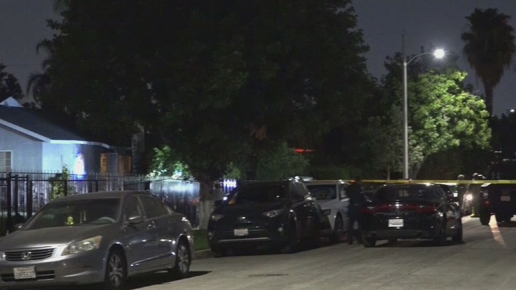 70-year-old woman killed, 2 injured in Baldwin Park barricade situation
