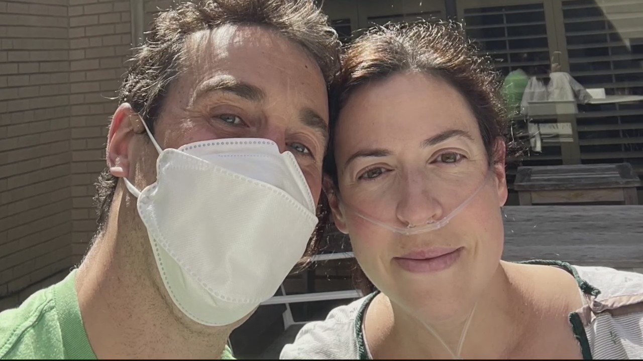 Pregnant mom talks battling COVID