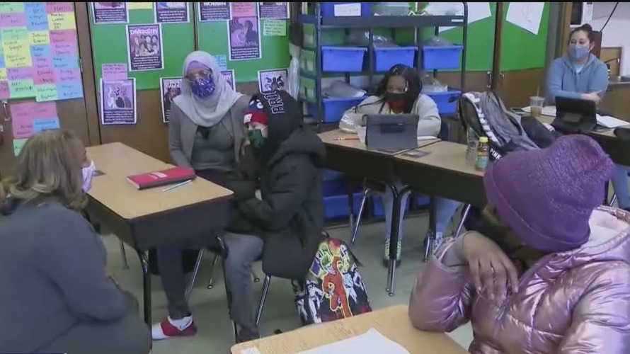 De Blasio sued over remote learning